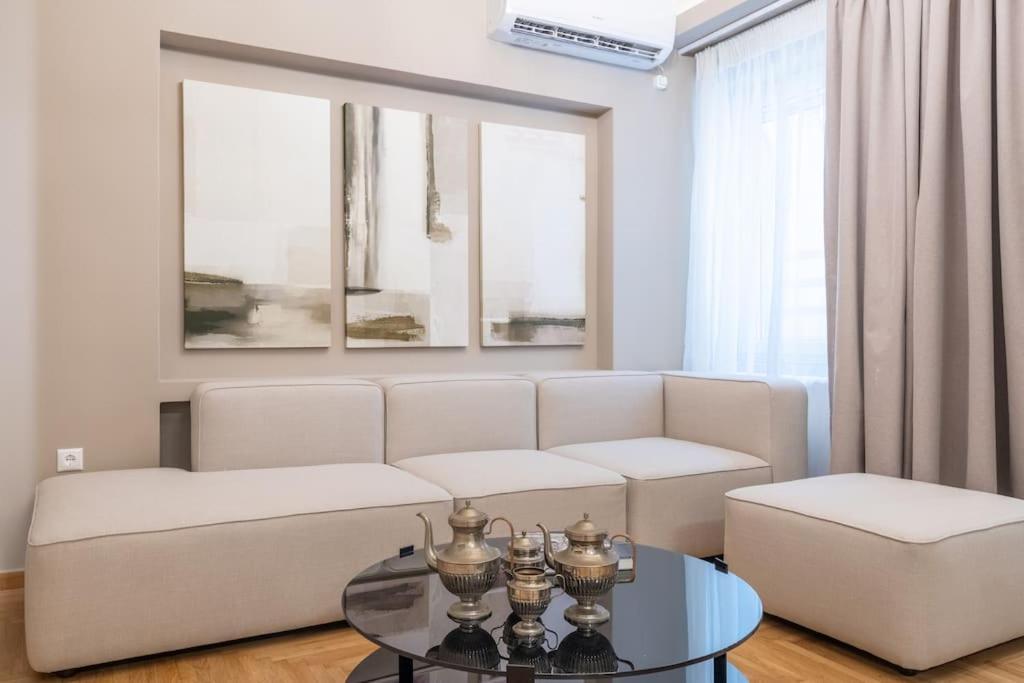 Urban Elegance In Kolonaki Apartment Athens Exterior photo